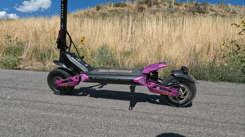 Arvala M10 Pro Electric Scooter: A powerful scooter you can customize