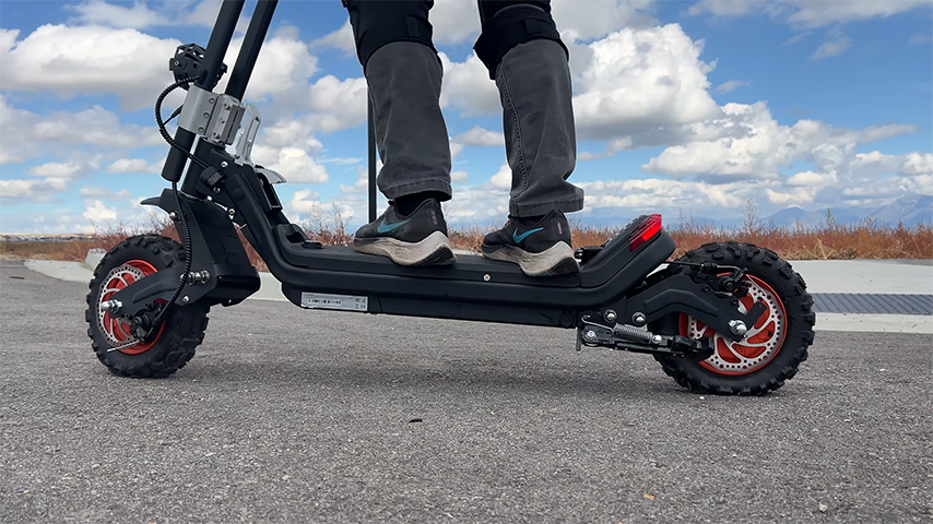 Urban Drift G63 Electric Scooter - A slow starting but super comfy dual motor scooter
